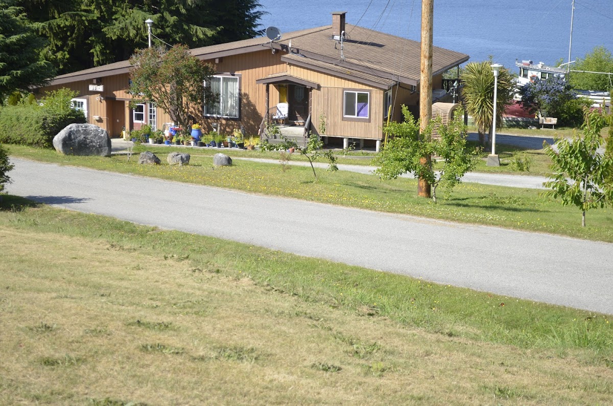 The Cabins at Alert Bay